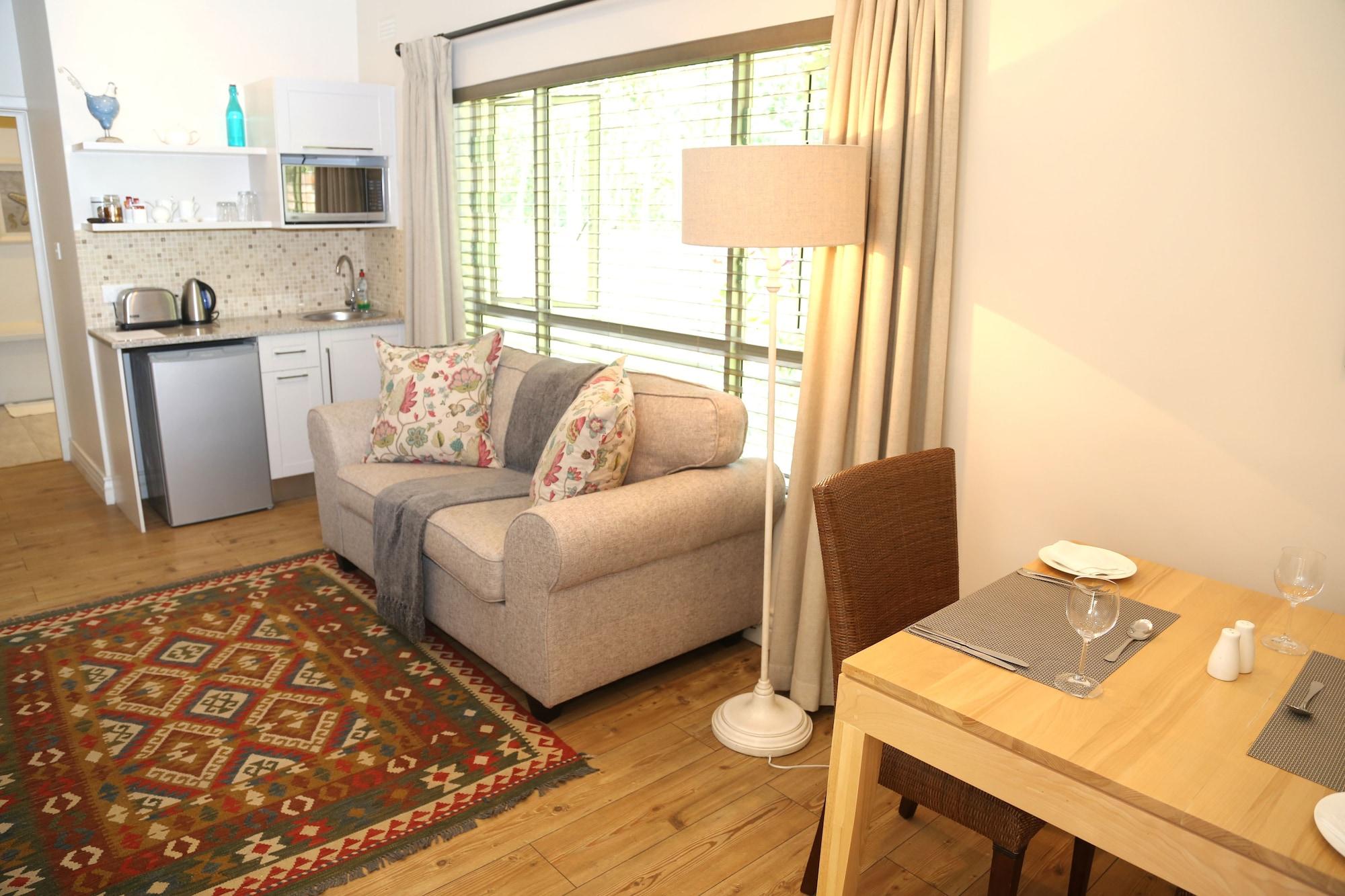 Kingsmead Guest House Хараре Екстериор снимка