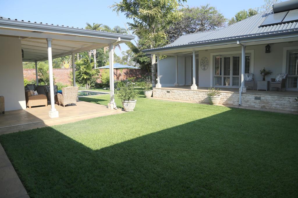 Kingsmead Guest House Хараре Екстериор снимка