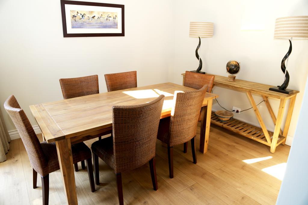 Kingsmead Guest House Хараре Екстериор снимка