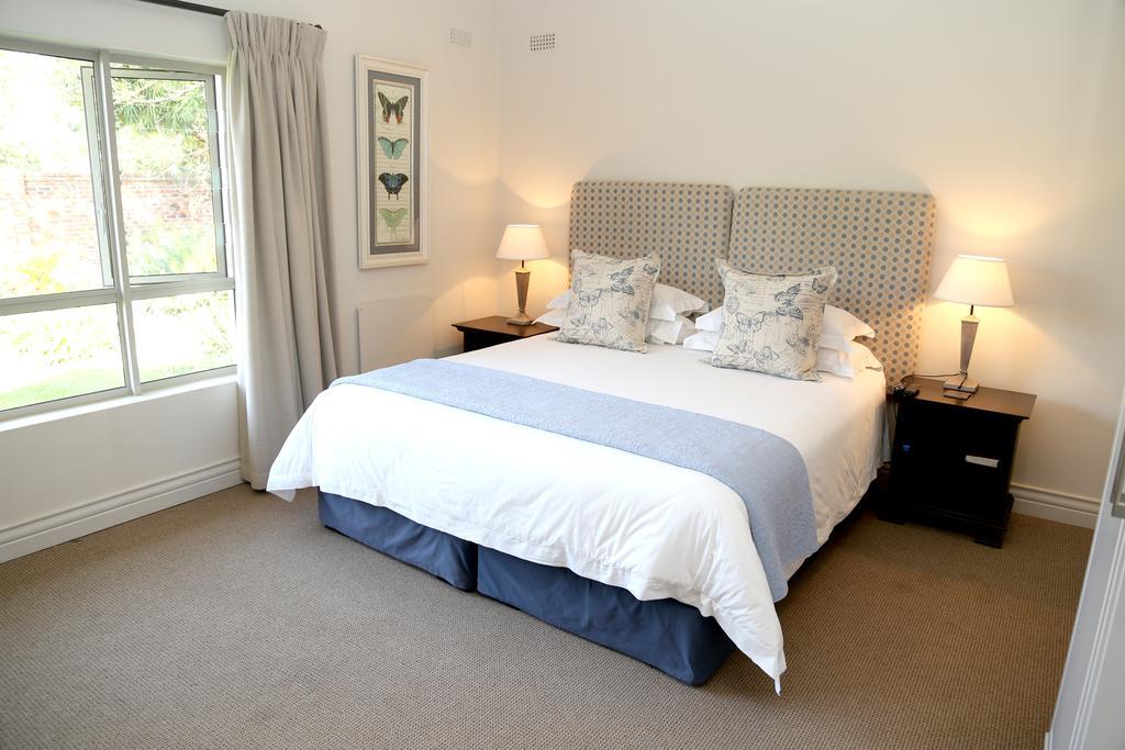 Kingsmead Guest House Хараре Стая снимка