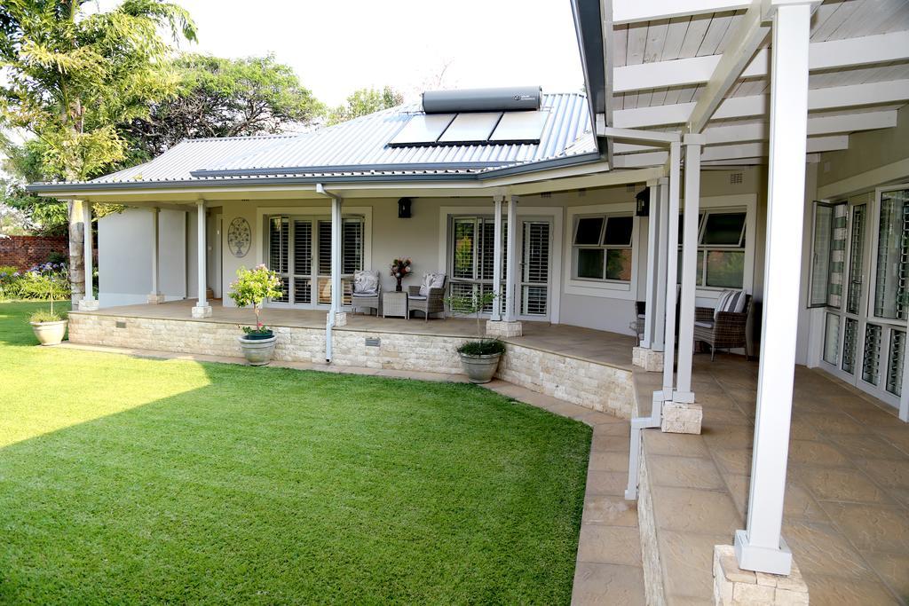 Kingsmead Guest House Хараре Екстериор снимка